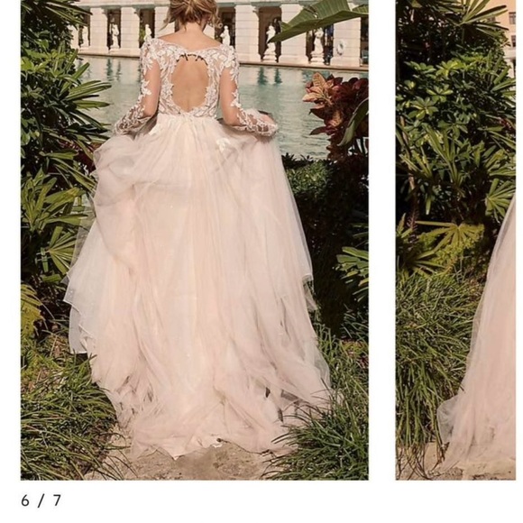 Wedding dress - Picture 4 of 6